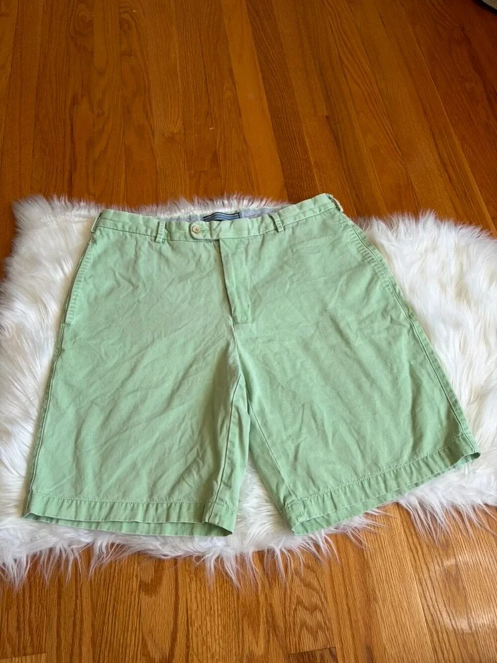 Peter Millar Light Green Shorts Men’s 33
